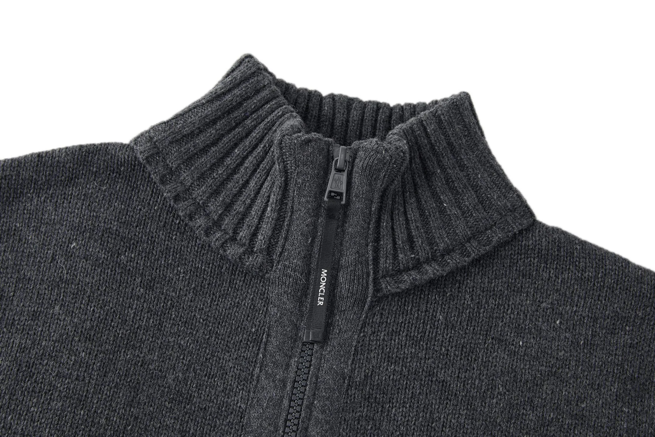 AP 265 MONCLERR ： 50% ，20% ，30% 。［ ］ ： ， ， Same Style 。 。 ： ， ， 3200 。 ， ， 。 ： 1：1 ： 1：1 ： 1：1 Size：S-M-L-XL ： ：86073